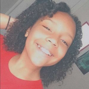 Meet your Posher, Amani